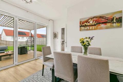 undefined, Dervaig Wynd, Maidenhill, Glasgow