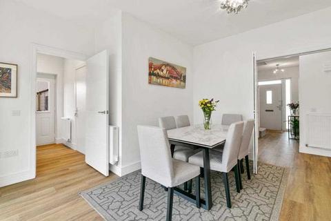 undefined, Dervaig Wynd, Maidenhill, Glasgow