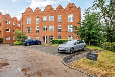 2 bed flat/apartment for rent in Gresham Park Road, Old Woking, Woking, GU22