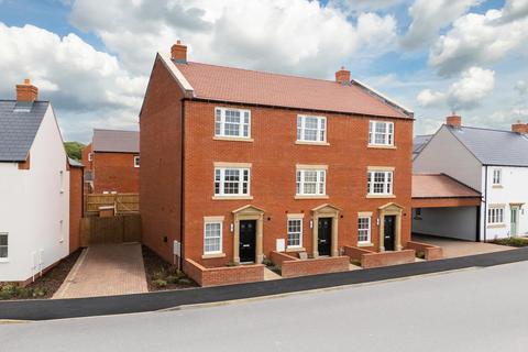 3 bedroom end of terrace house for sale, Plumstead at Barratt Homes at Towcester Grange Stourhead Drive, Towcester NN12