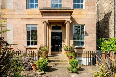 undefined, Inverleith Row, Inverleith, Edinburgh, Midlothian, EH3