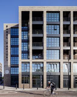 undefined, London E9