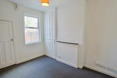 2 bedroom terraced house to rent, Vecqueray Street, Coventry CV1