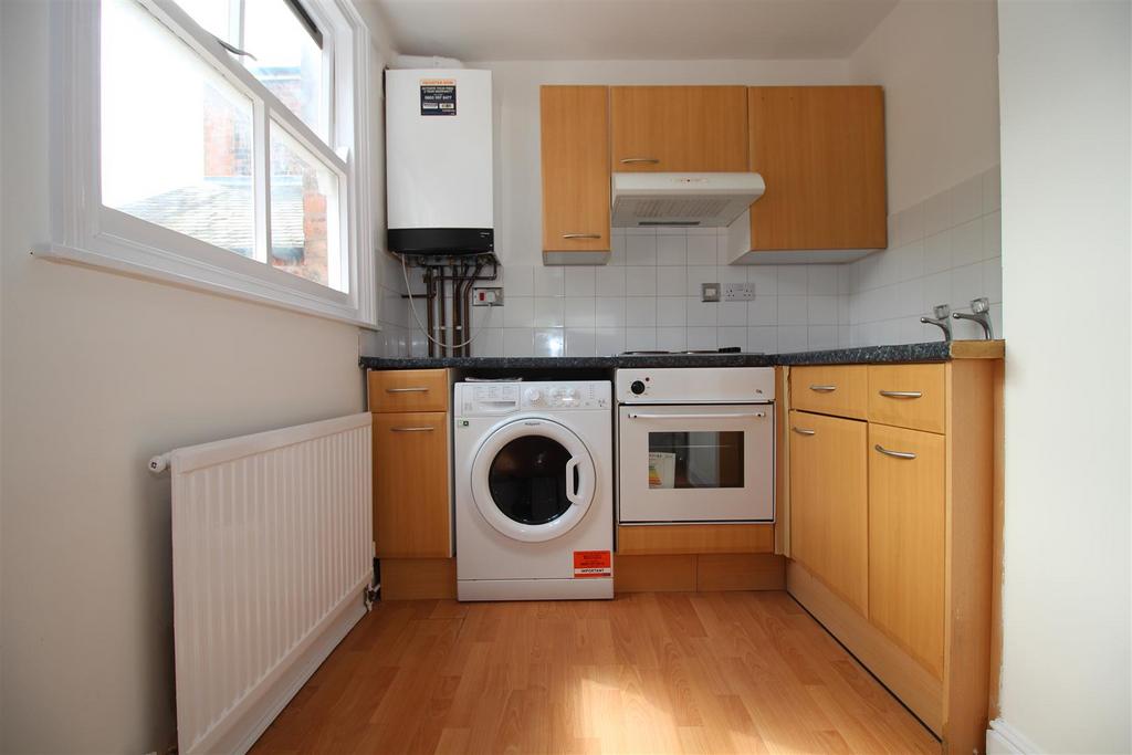 Apartment in Leicester, City of Leicester - View 2