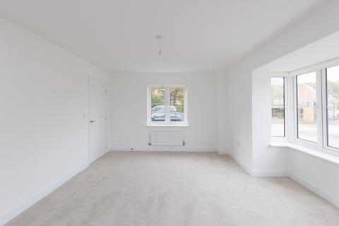 5 bedroom detached house to rent, Leaf Living at Albany Park, Church Crookham, Fleet, GU52