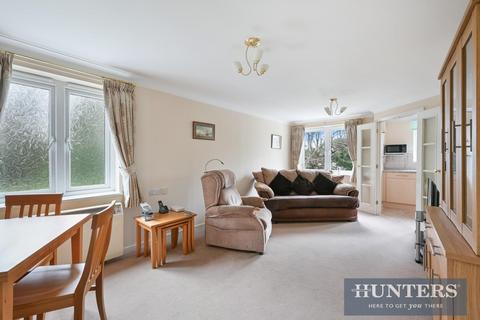 undefined, Kingston Road, Epsom