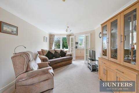 undefined, Kingston Road, Epsom