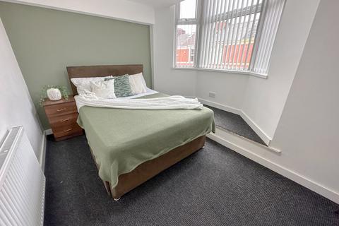 5 bedroom house to rent, 84 Adelaide Road, L7 8SQ,