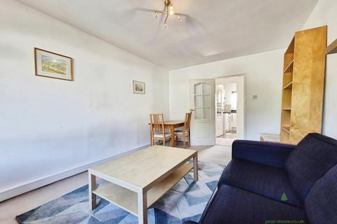 2 bedroom flat to rent, Oak Hill Crescent, Surbiton KT6