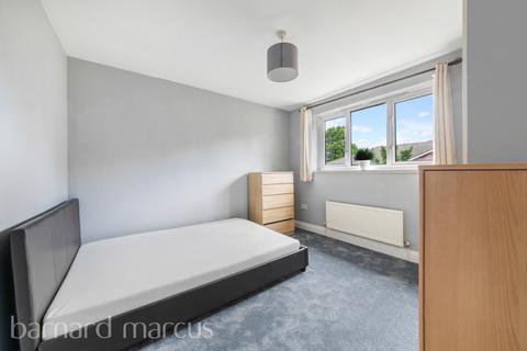 1 bedroom apartment to rent, Acacia Close, London
