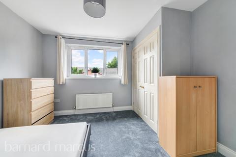 1 bedroom apartment to rent, Acacia Close, London