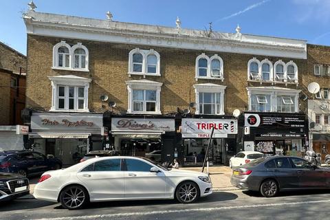 Flat 2, 309 Barking Road, Plaistow, London, E13 8EE