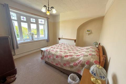 3 bedroom bungalow for sale, Church Terrace, Llangefni, Anglesey, LL77