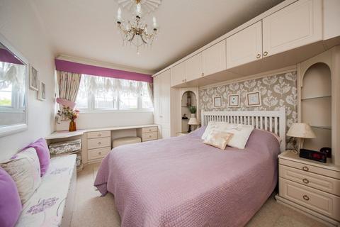 3 bedroom semi-detached house for sale, Bright Ridge, Southborough