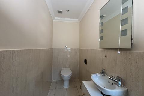 undefined, 6 Parklands, 16 Branksome Hill Road, Bournemouth BH4 9LD