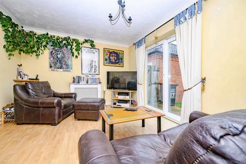 3 bedroom semi-detached house for sale, Meadhook Drive, Barton-Le-Clay, Bedford