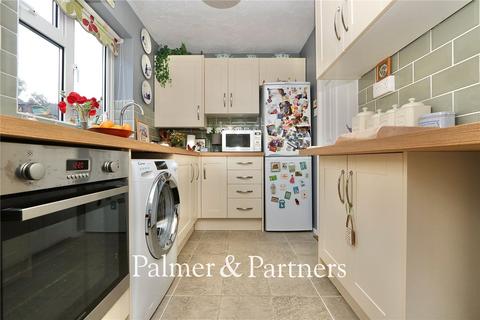 2 bedroom end of terrace house for sale, Yew Tree Rise, Pinewood, Ipswich, Suffolk, IP8