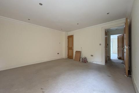 undefined, 7 Parklands, 16 Branksome Hill Road, Bournemouth BH4 9LD