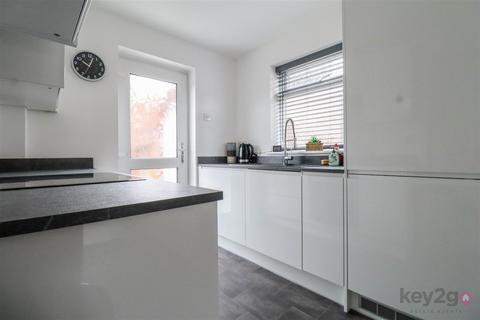 3 bedroom semi-detached house for sale, Butler Way, Killamarsh, Sheffield, S21