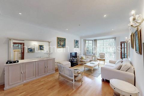 undefined, Dunstan Road, NW11