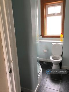 2 bedroom flat to rent, St John Street, Stirling, FK8