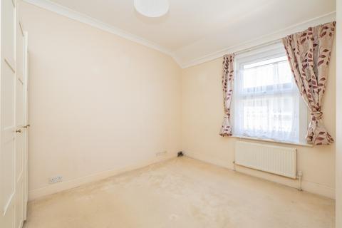 2 bedroom maisonette for sale, Lenham Road, Sutton SM1