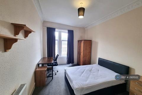 4 bedroom flat to rent, Hyndland Street, Glasgow, G11