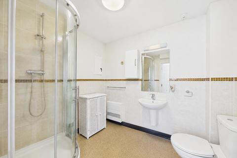 2 bedroom apartment for sale, East Road, Cheshire CW10