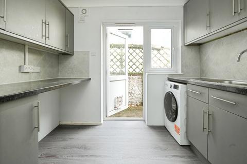 2 bedroom flat for sale, Bear Road, Brighton, East Sussex, BN2