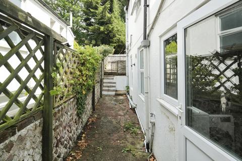 2 bedroom flat for sale, Bear Road, Brighton, East Sussex, BN2