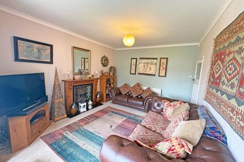 4 bedroom semi-detached house for sale, Hoylake Drive, Skegness, Lincolnshire, PE25 1AB