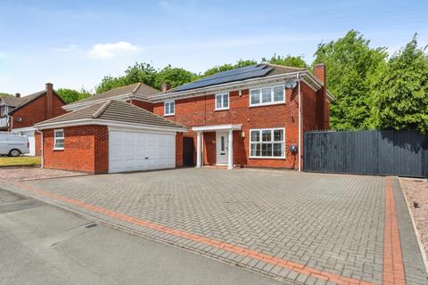 4 bedroom detached house for sale, Nicolson Road, Loughborough, LE11