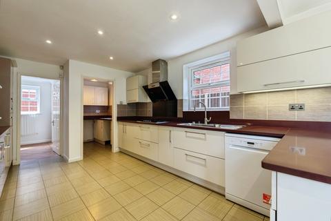 4 bedroom detached house for sale, Nicolson Road, Loughborough, LE11