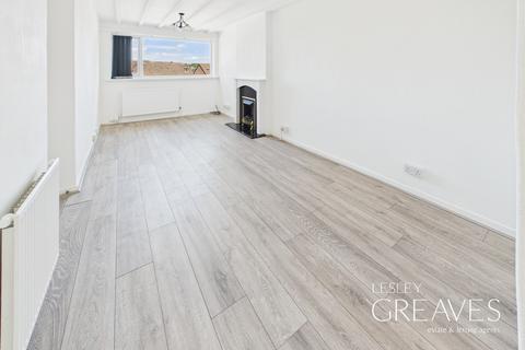 2 bedroom ground floor maisonette for sale, Chesterfield Court, Gedling, Nottingham