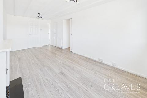 2 bedroom ground floor maisonette for sale, Chesterfield Court, Gedling, Nottingham