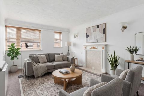 1 bedroom flat for sale, Elmwood Court, Baldock SG7