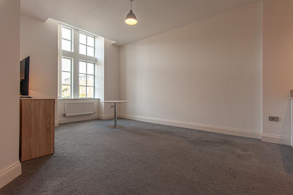 Apartment in York, South Bank - View 6
