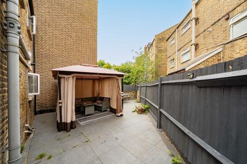undefined, Ennis Road, London N4