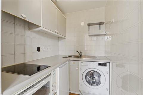 1 bedroom apartment for sale, Sloane Avenue, Chelsea, London