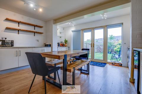 4 bedroom townhouse for sale, Carlton Gate Drive, Sheffield S26