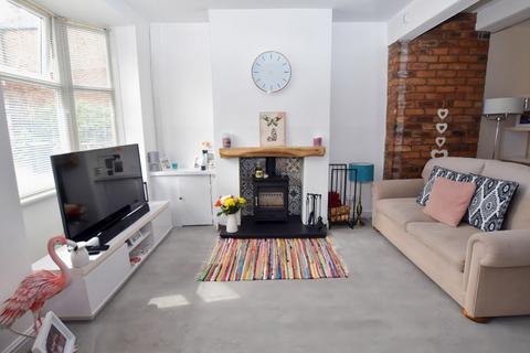 2 bedroom terraced house for sale, Clive Road, Market Drayton