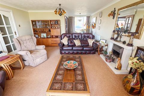 2 bedroom apartment for sale, 8 Overstrand Avenue, Rustington Littlehampton BN16