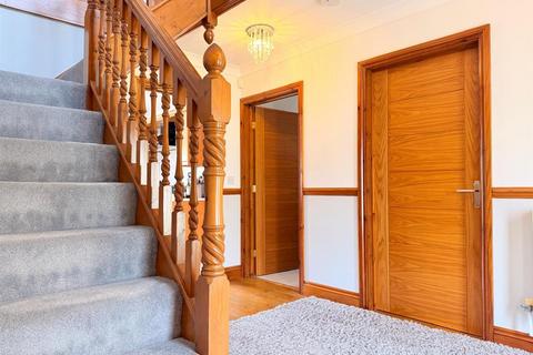 4 bedroom detached house for sale, Golwg Yr Afon, Fforest, Pontarddulais, Swansea