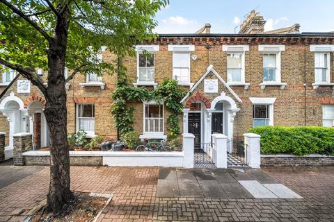 3 bedroom terraced house for sale, Holden Street, Battersea, London, SW11