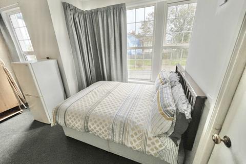 Studio to rent, Chancellor Road, Southend-on-Sea, SS1