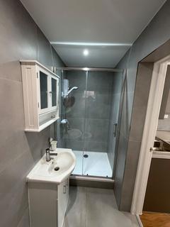 Property to rent, Tilekiln Close, Waltham Cross EN7