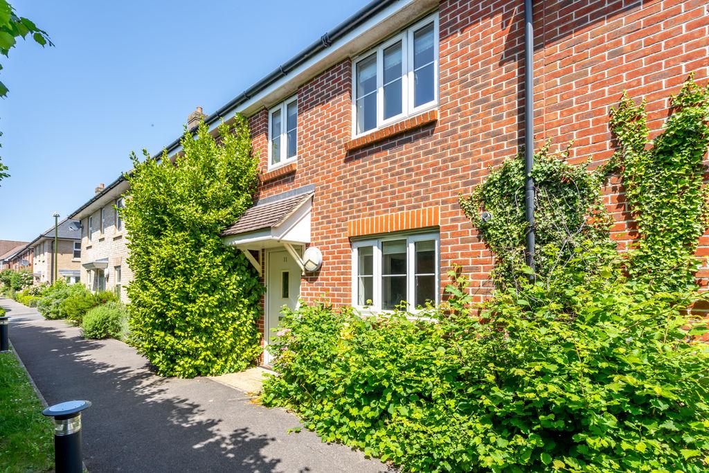 3 bedroom terraced house for sale in Chichester on OnTheMarket