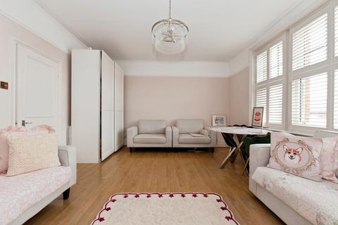 1 bedroom flat for sale, Sheen Lane, East Sheen, SW14