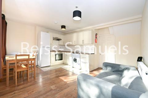 undefined, Cooks Road, Kennington, London SE17