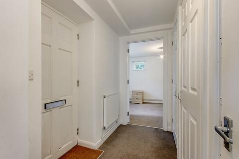 1 bedroom ground floor flat for sale, Shrubbery Road, Gravesend, DA12 1JW